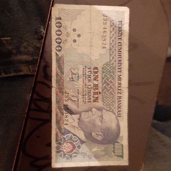 foreign currency - Picture 13 of 14